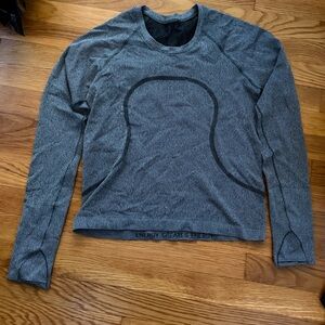 lululemon athletica Long Sleeve Top in Heather Gray